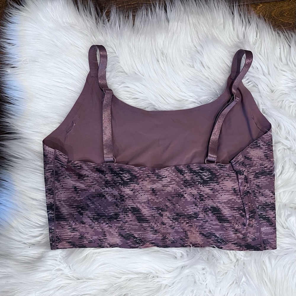 Two‎ lounge bras - Picture 5 of 9